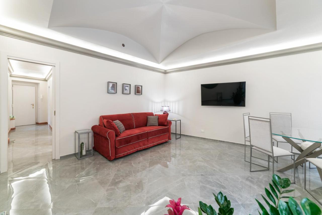 Bmga L Viapaola43 Palace Rome Exterior photo