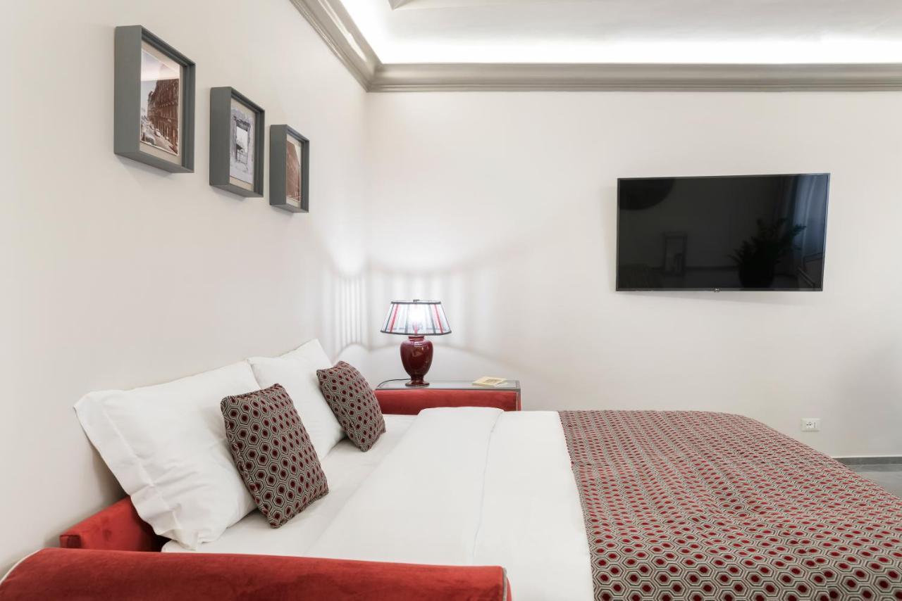 Bmga L Viapaola43 Palace Rome Exterior photo